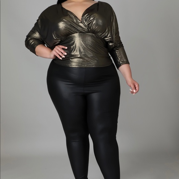 🆕A Nice Top - Picture 1 of 4